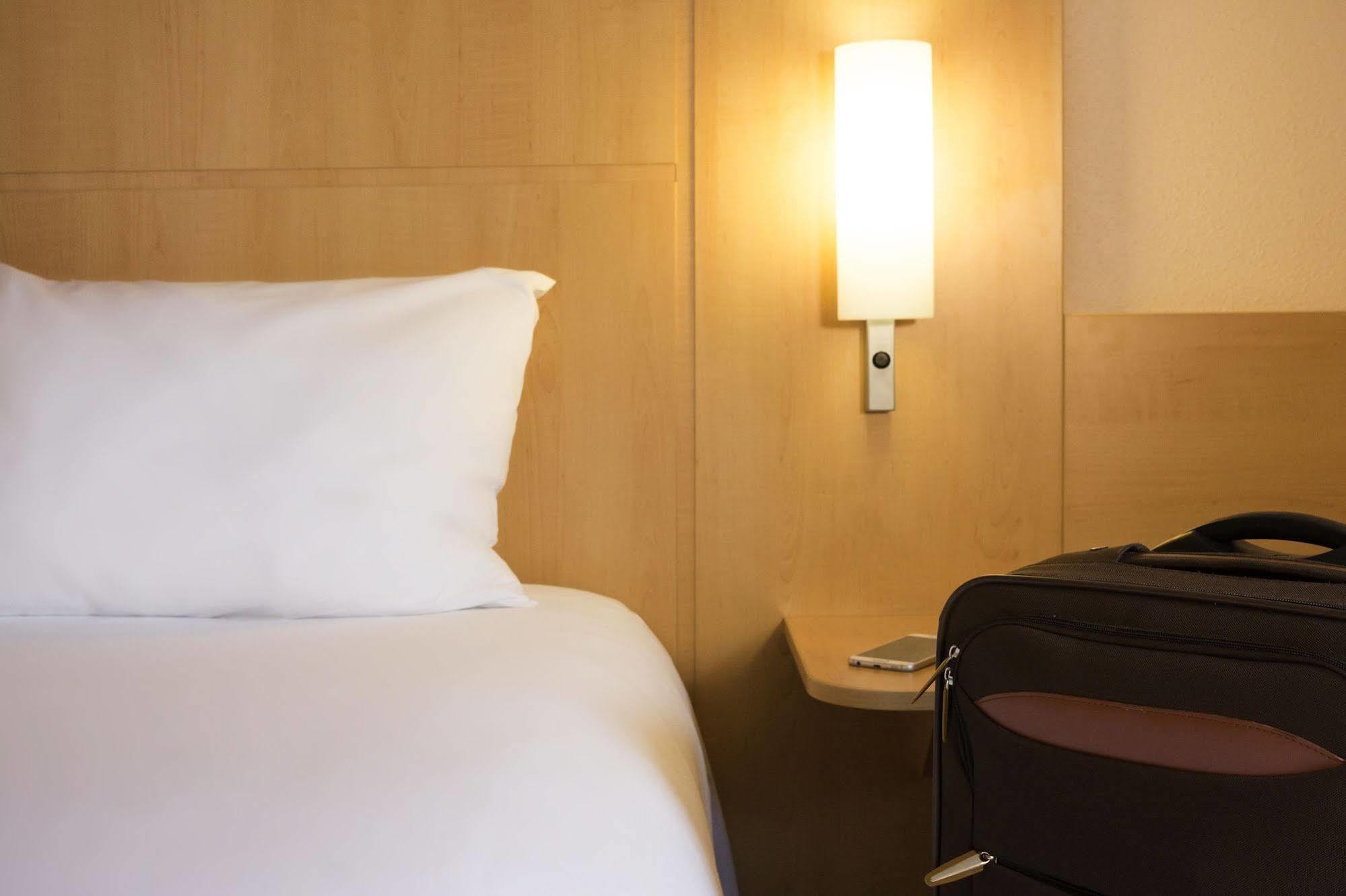 Ibis Baar Zug Εξωτερικό φωτογραφία